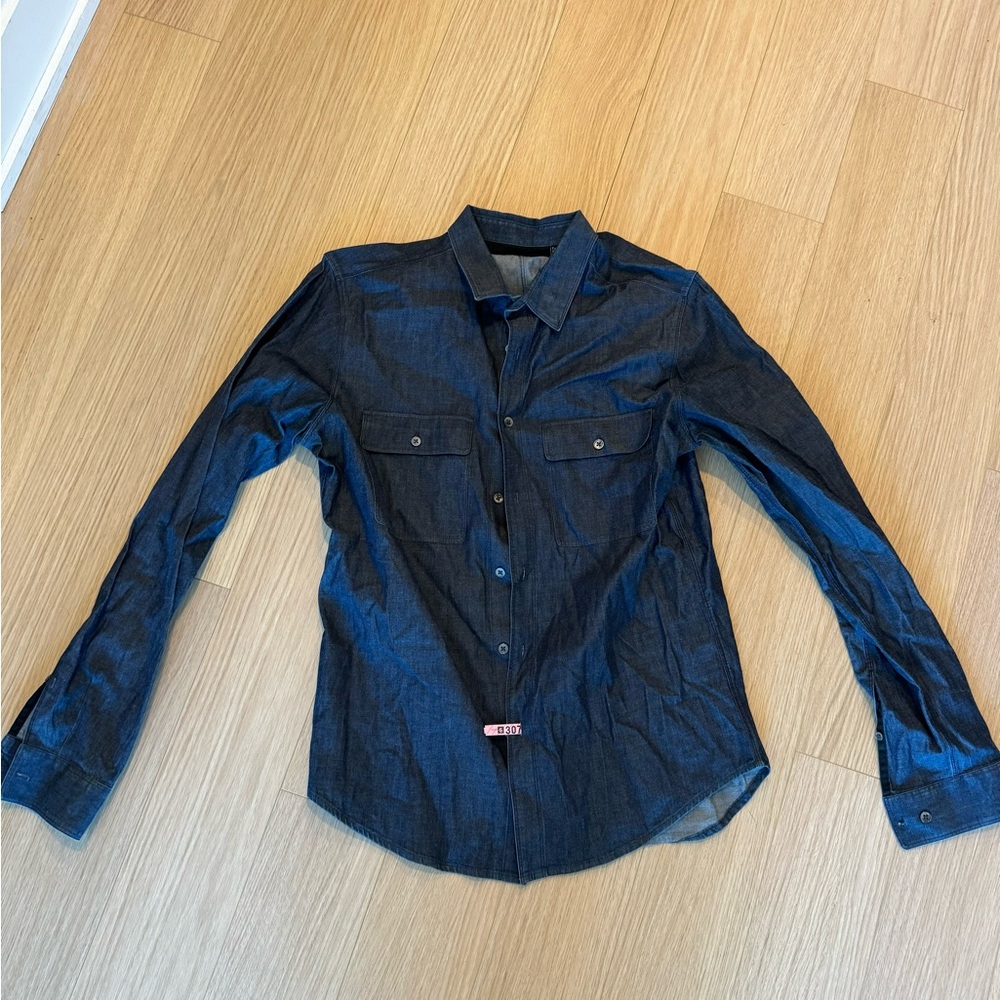 Men's Theory M button down